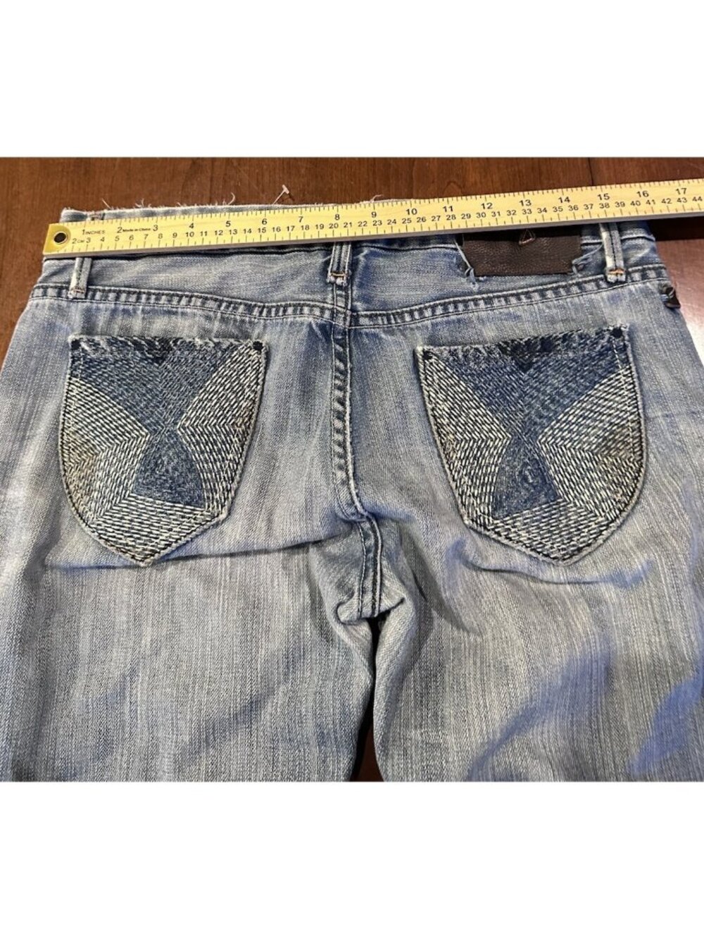 Vigoss Studios Blue Jeans Women's Embroidered Pockets 30 X 33